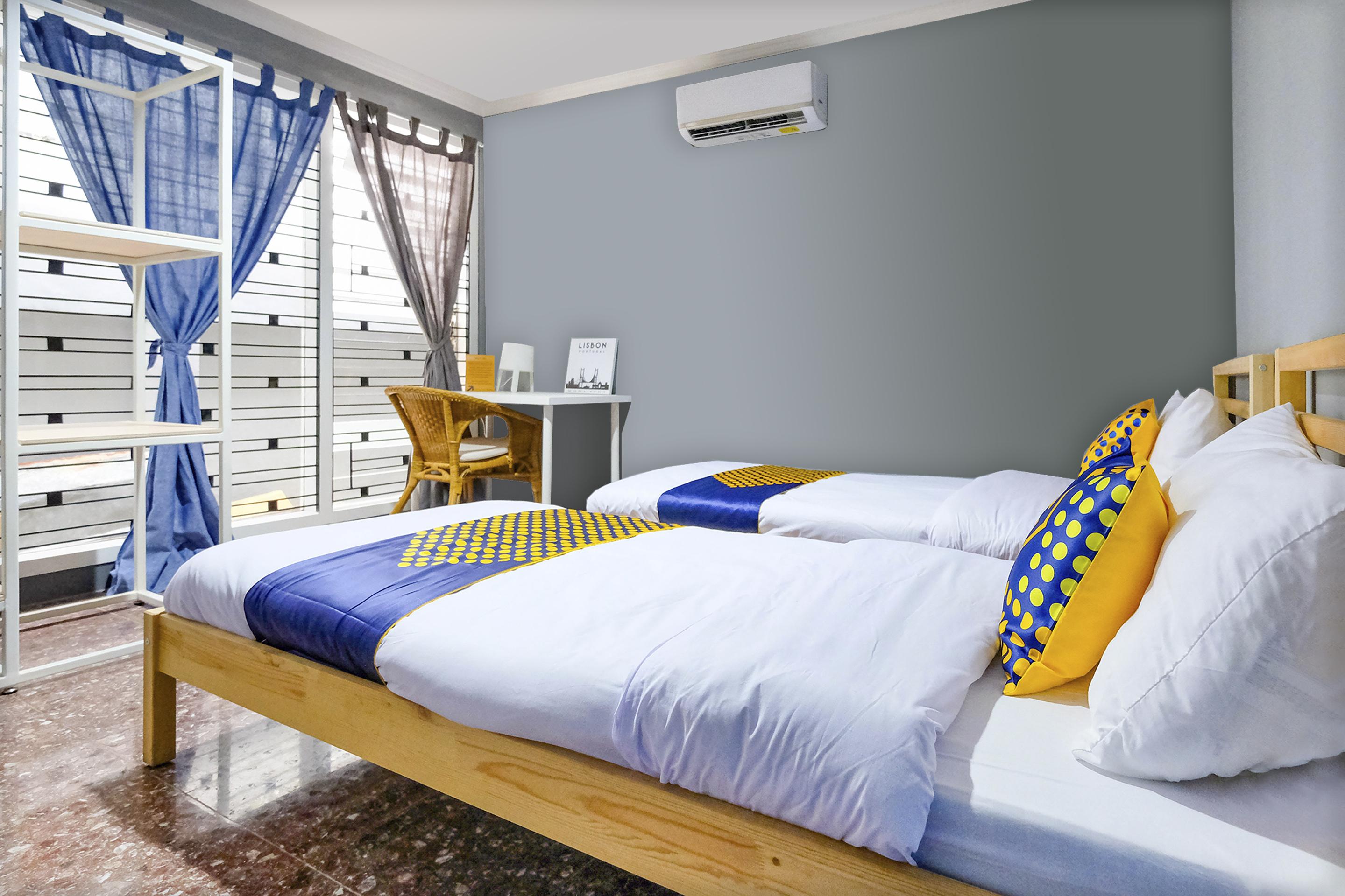 Spot On 2281 Omajo Hotel Semarang Exterior photo