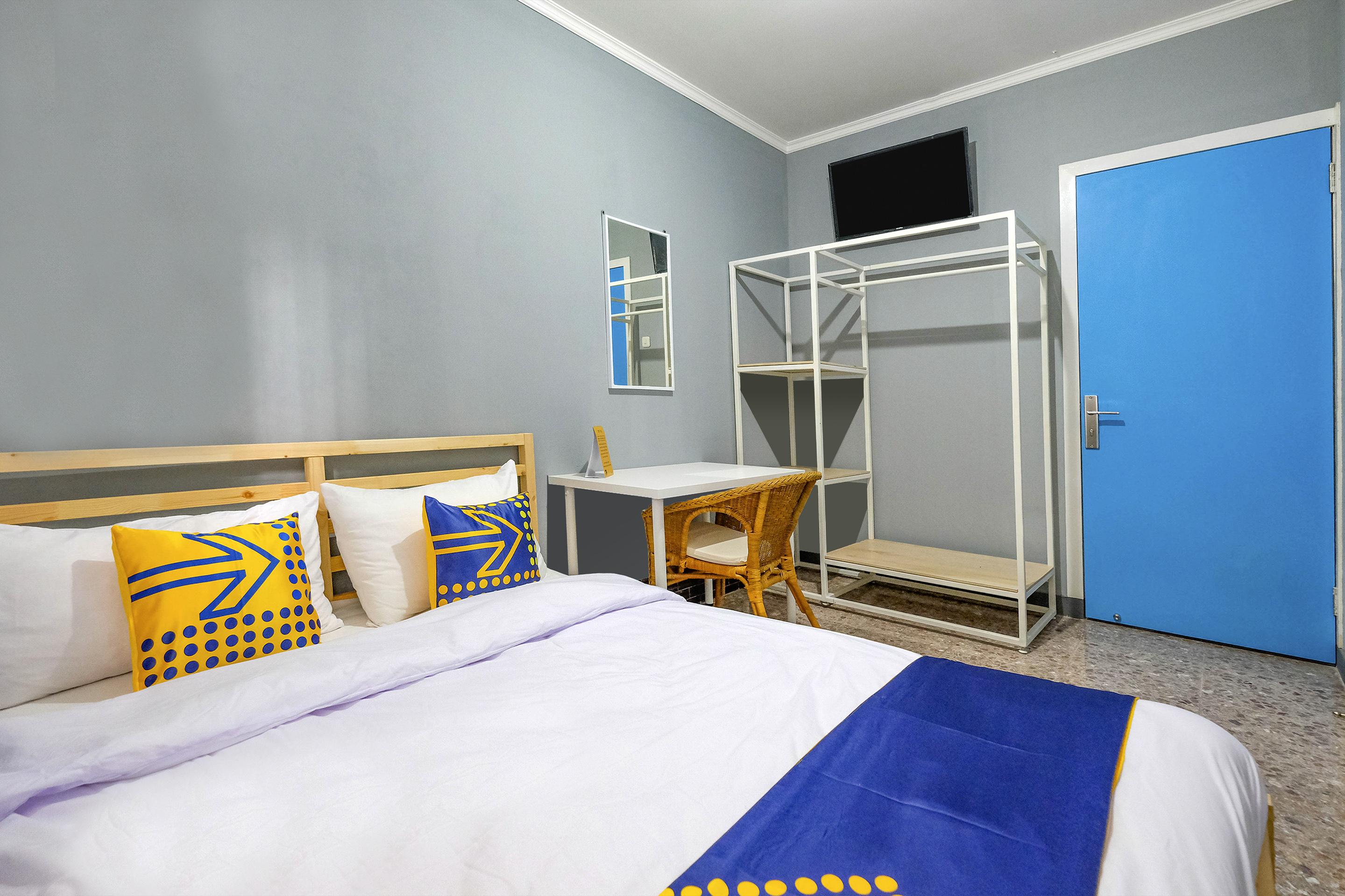 Spot On 2281 Omajo Hotel Semarang Exterior photo